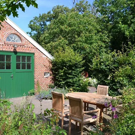 2 Holthusen 25516 * Weener