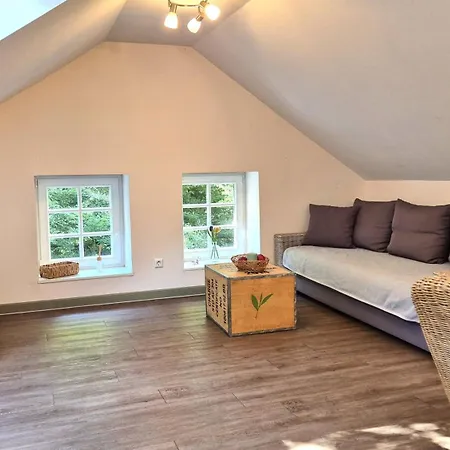 2 Holthusen 25516 Apartment